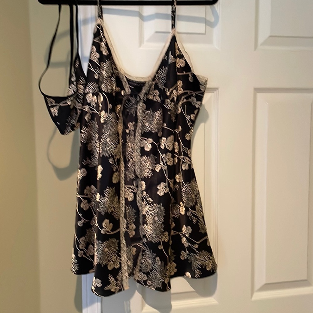 Victoria secret single tie chemise and g string XL
